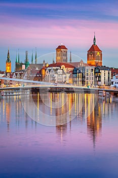 Old town in Gdansk and catwalk over Motlawa river