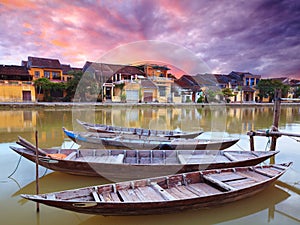 Old town of Hoi An photo