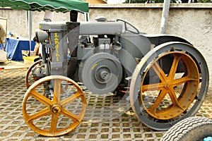 Old tractor Landini