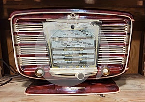 Old Transistor Radios Vintage Compact Transistor Receiver
