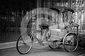 Old trishaw photo