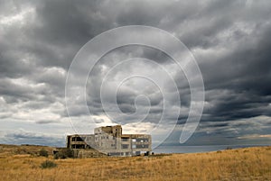 Old tumbledown building