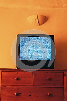 Old TV with no signal