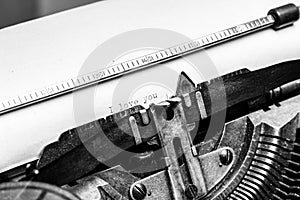 Old typewriter - I love you