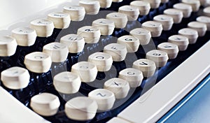 Vecchio macchina da scrivere tastiera 