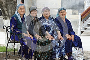 Old Usbek women, Samarkand, Uzbekistan