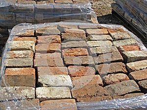 Old Used Selected Bricks