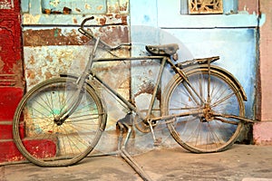 Old vintage bicycle in india
