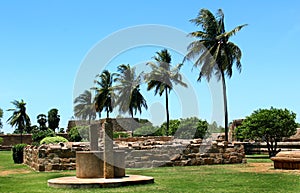 The old water well and ruins of the ancient Brihadisvara Temple in Gangaikonda Cholapuram, india