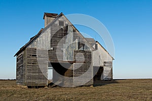 Old weathered barns in NW Illinois