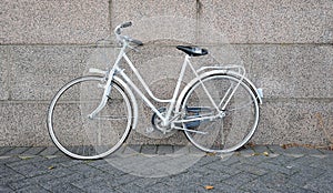 Old white bike