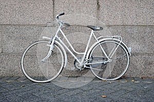 Old white bike