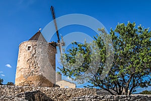 Old windmill in Saint-Saturnin-les-Apt