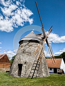 Starý veterný mlyn na hornom Slovensku