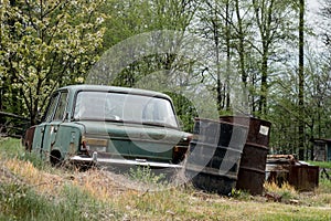 Old wreck car