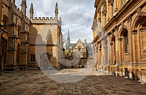 Old yard of the Oxford University between Divinity School and Sheldonian Theater. Oxford. England