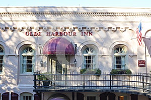 Olde Harbour Inn