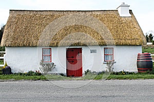 Olde Ireland Thatched