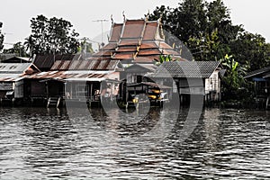 oldstyle in amphawa