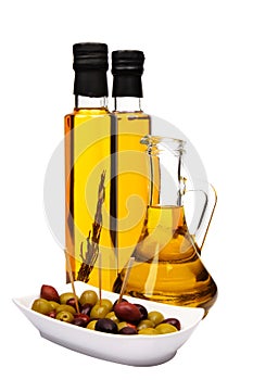 Aceituna aceite botellas a olivos 