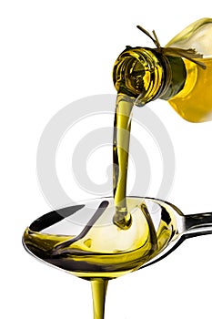 Olivový olej nalil 