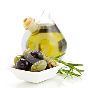 Oliveoil and olives