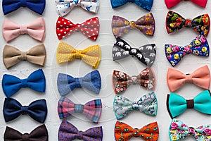 ÃÂ¡olorful bow ties are located in the window