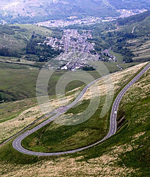 Winding Valleys Road