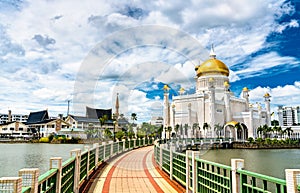 Omar Ali Saifuddien Mosque in Bandar Seri Begawan, Brunei