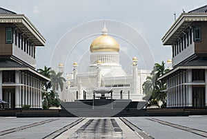 Omar Ali Saifuddien Mosque, Brunei