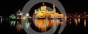 Omar Ali Saifuddien Mosque at night in Bandar Seri Begawan, Brunei.