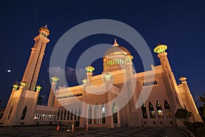 Omar Ali Saifuddin Mosque - Bandar Seri Begawan - Brunei