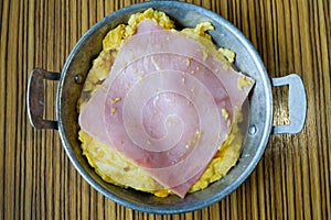 Omelet with ham on top