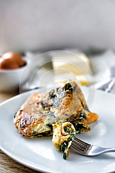 Omelette with wild mushrooms and spinach