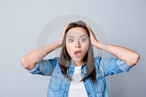 Omg! Close up portrait of amazed girl with wide open mouth and e