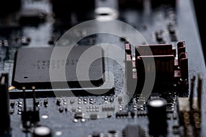 ÃÂomputer motherboard with chip