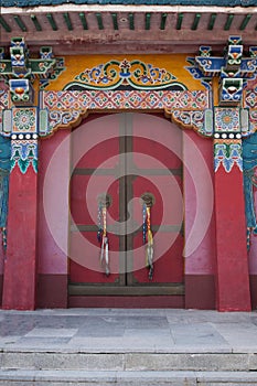 One of the famous Tibetan Buddhist monastery temple ---- Miao Temple of the door