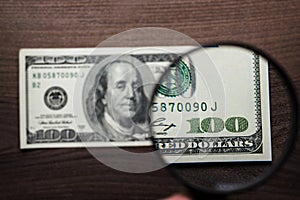 Hundred dollars banknote authentication photo