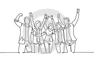One single line drawing of group of young happy ceo and his colleagues celebrating their success achieving the company business