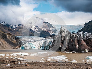 One of the tongues of the SvÃ­nafellsjÃ¶kull glacier.