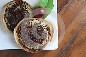 one of the traditional snacks in Indonesia is sweet martabak