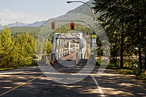 One way bridge