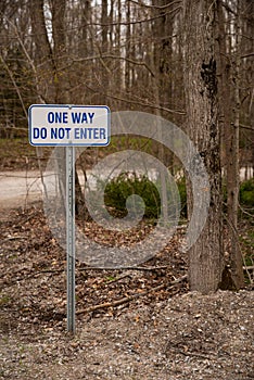 One way do not enter sign - vertical