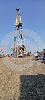 Rig ev 2002 Andhra Pradesh Ongc & x28;oil natural gas corporation& x29; Rig drilling photo