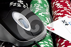 Online chips and cards (casino games)