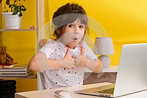 Online lessons for children. Homeschooling and distance education for kids.