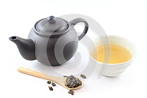 Oolong tea with Earthenware Teapot