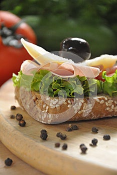 Open face sandwich