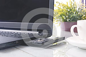 Opened optical disc drive