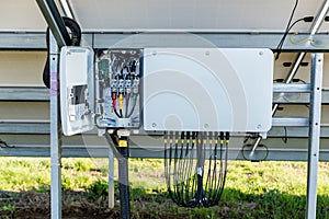 Opened voltage inverter at the back side of solar panel